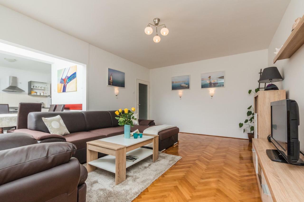 Apartment Marty تْسْغيكفانِتْسا المظهر الخارجي الصورة