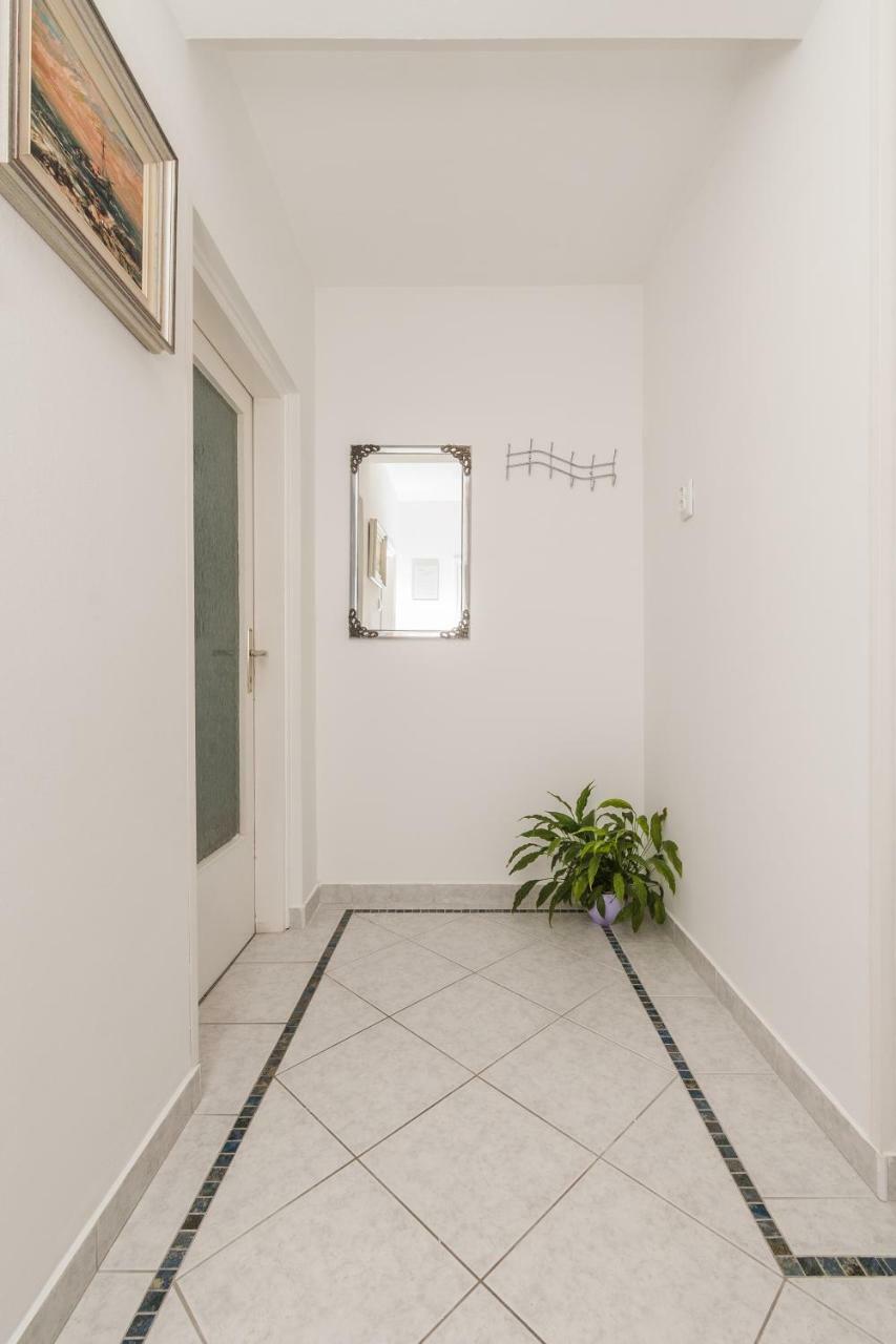 Apartment Marty تْسْغيكفانِتْسا المظهر الخارجي الصورة